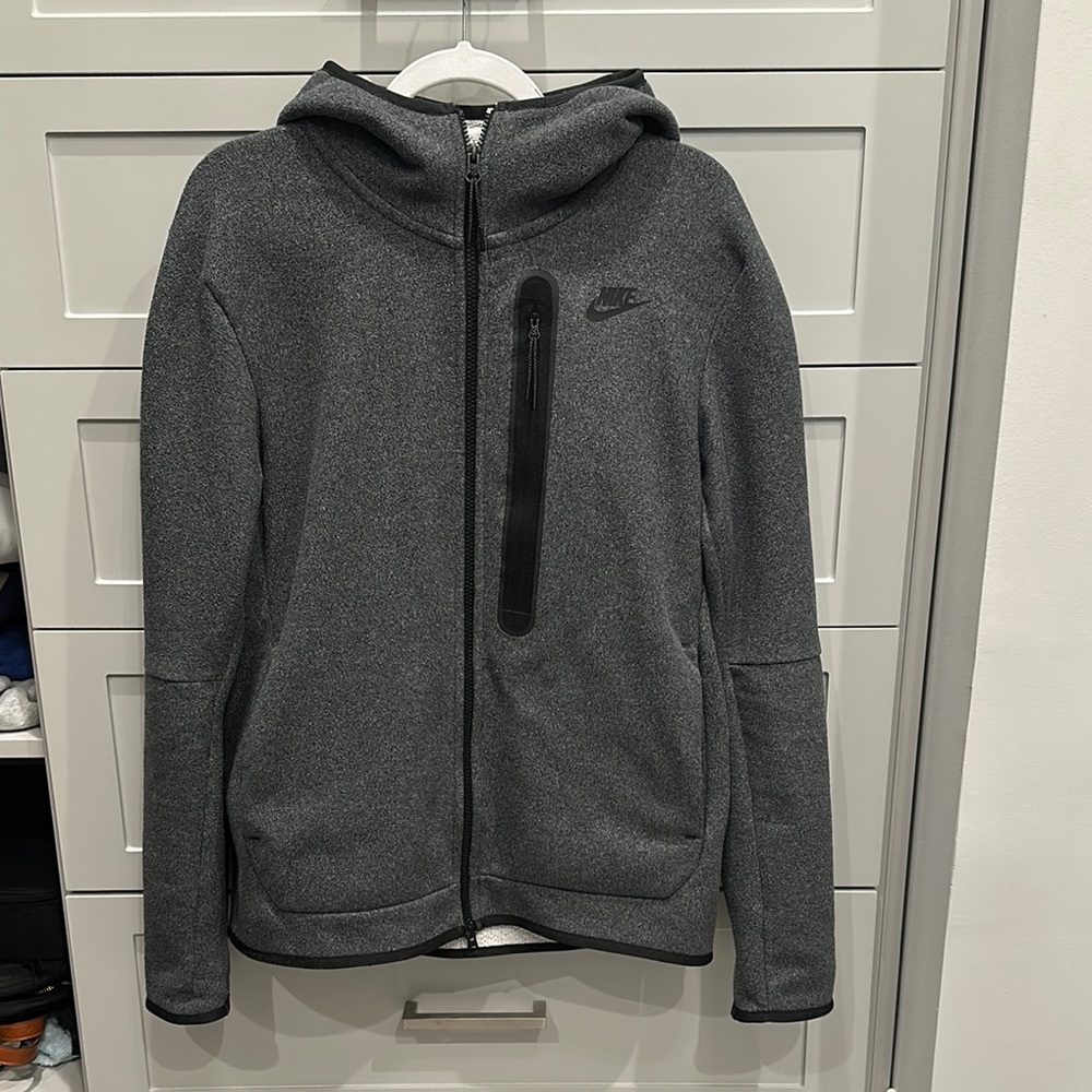 Nike tech fleece winterized hoodie